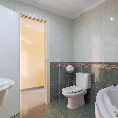 Hotel Tuto 3*