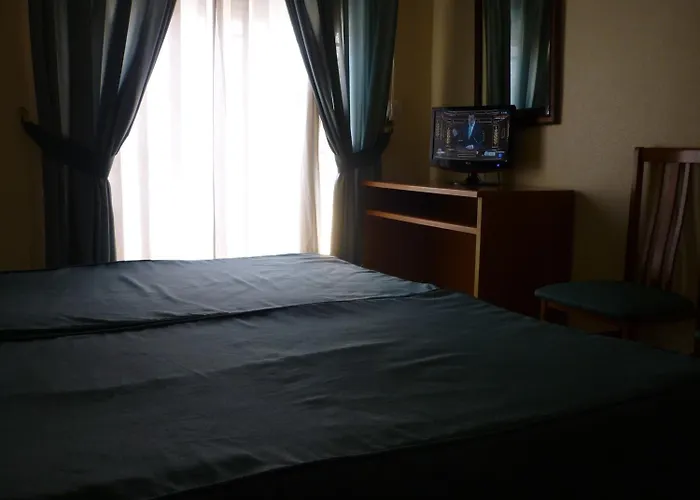 Tuto Hotel 3*