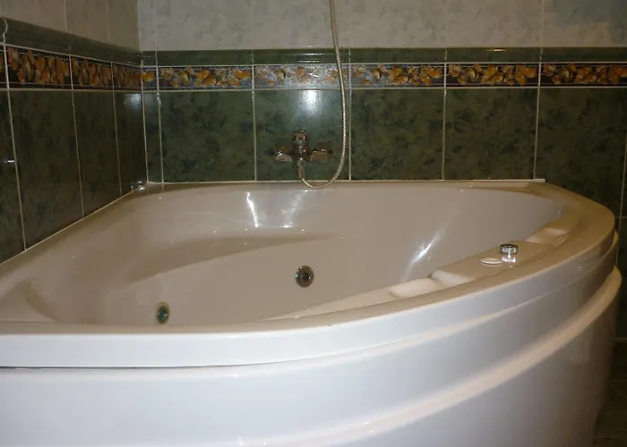 Hotel Tuto 3*