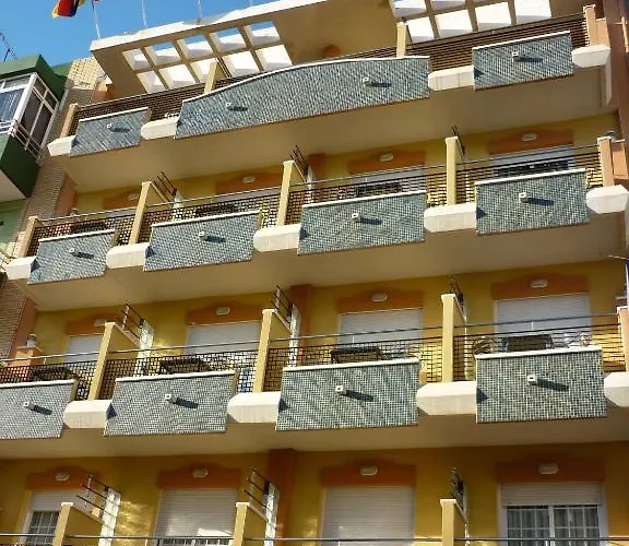 Tuto Hotel 3*