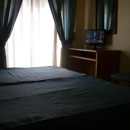 Tuto Hotel 3*